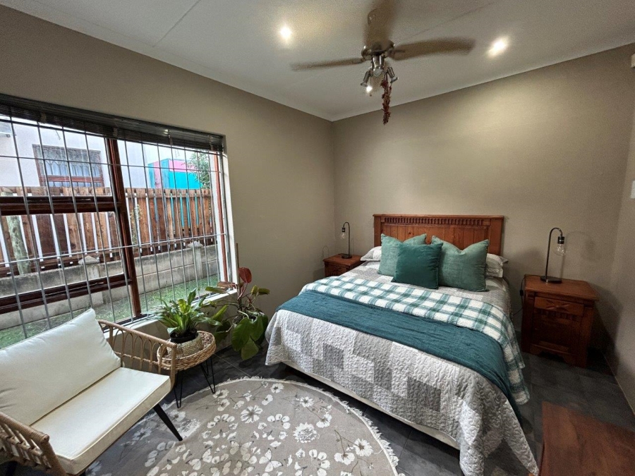 4 Bedroom Property for Sale in Noorsekloof Eastern Cape